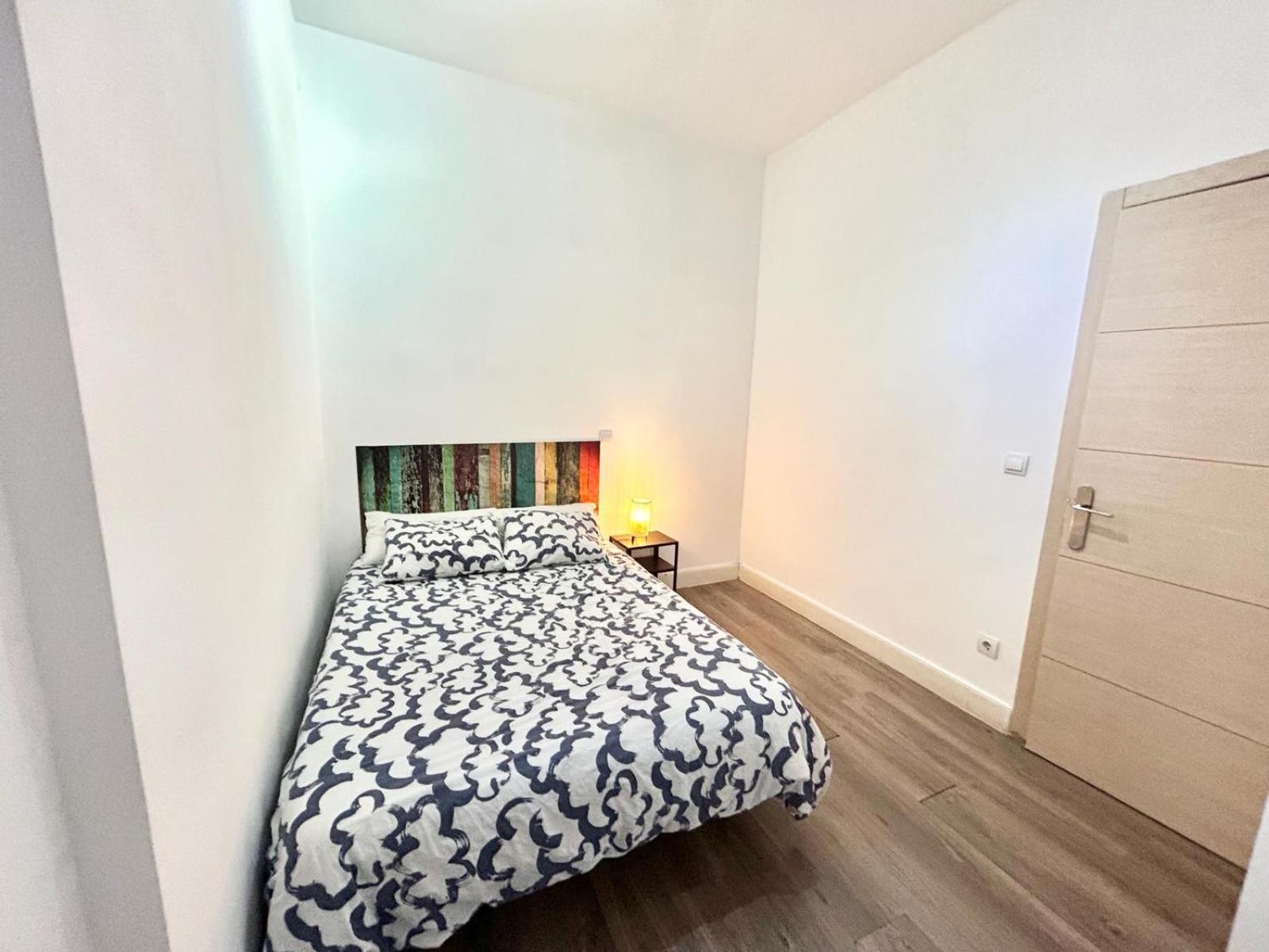 Madrid Rio Antonio Lopez A Appartement Buitenkant foto