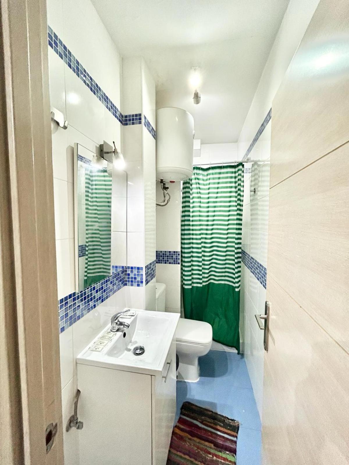 Madrid Rio Antonio Lopez A Appartement Buitenkant foto