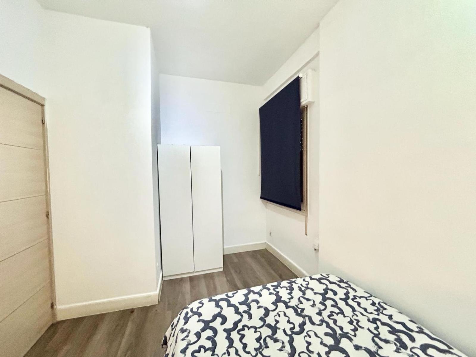 Madrid Rio Antonio Lopez A Appartement Buitenkant foto